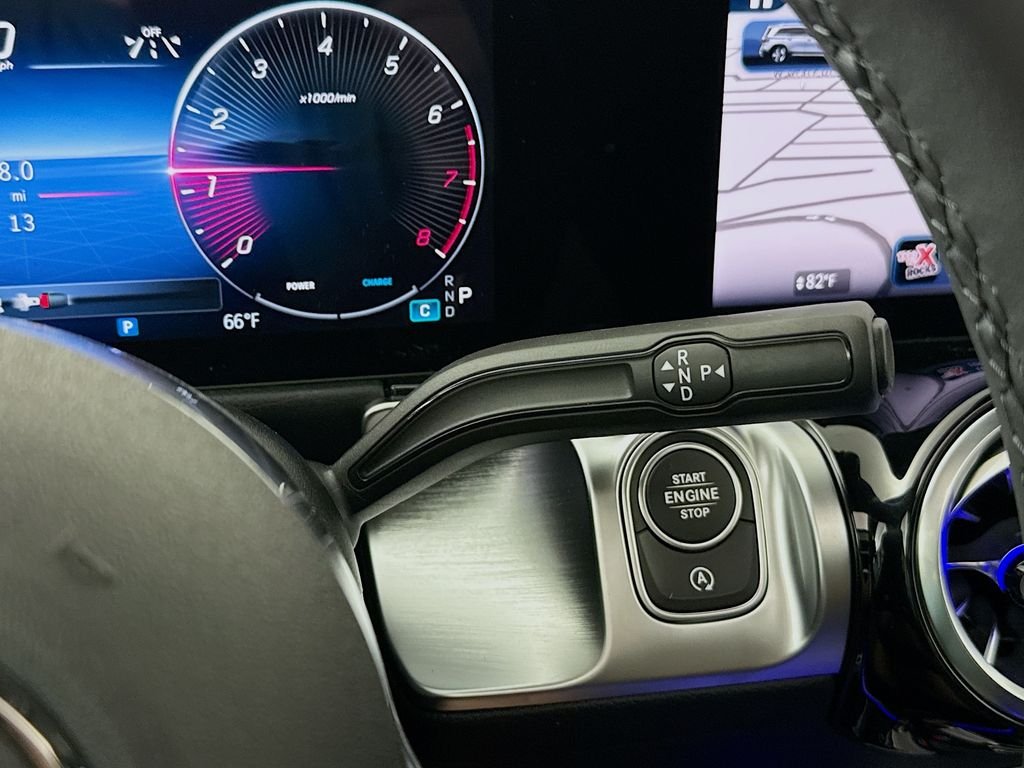 New 2026 Starling Blue Metallic Mercedes-Benz GLB 250 image 18