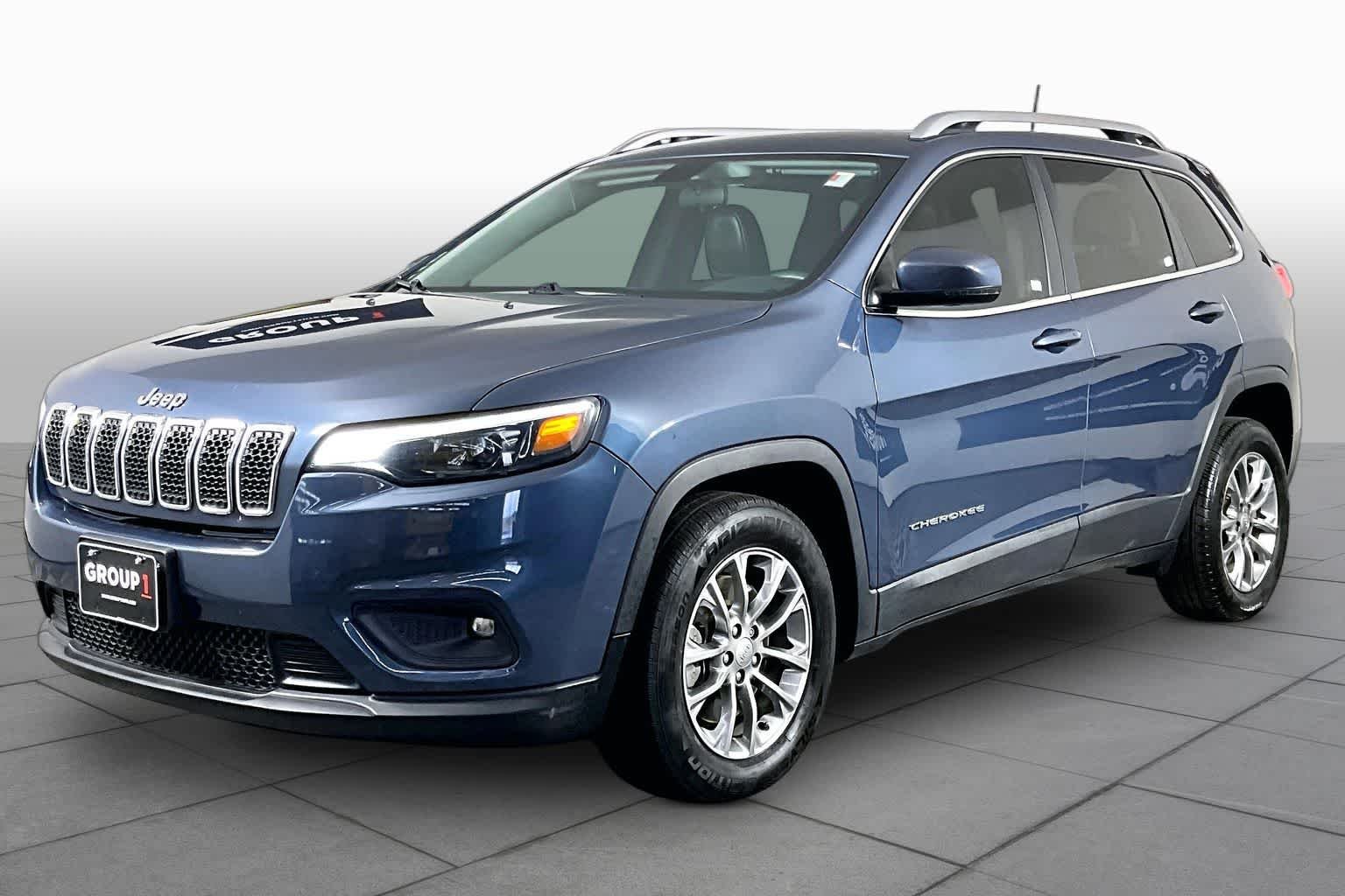 Used 2020 Slate Blue Pearlcoat Jeep Latitude Plus image 2