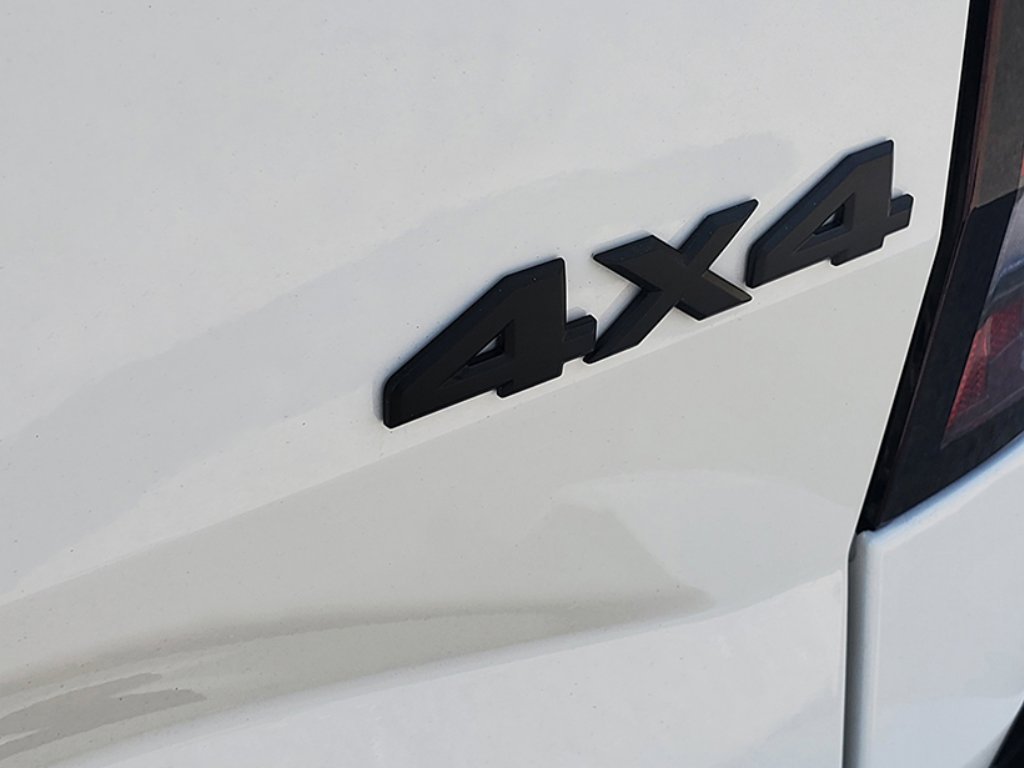 2026 Nissan Frontier SV - Photo 11
