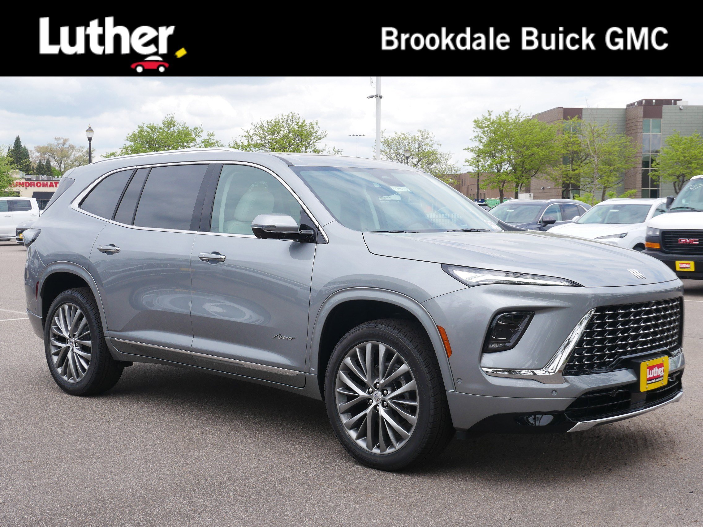 2026 Buick Enclave Avenir AWD's photo