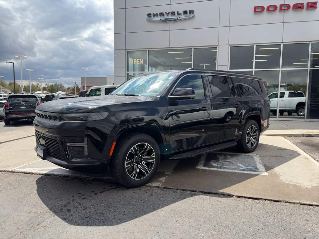 New 2026 High Gloss Black Exterior Paint Jeep Base image 1