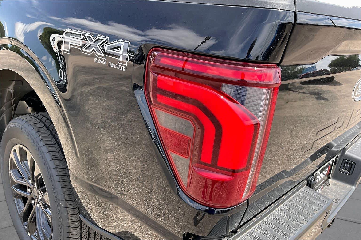 New 2026 Agate Black Metallic Ford Lariat® image 14