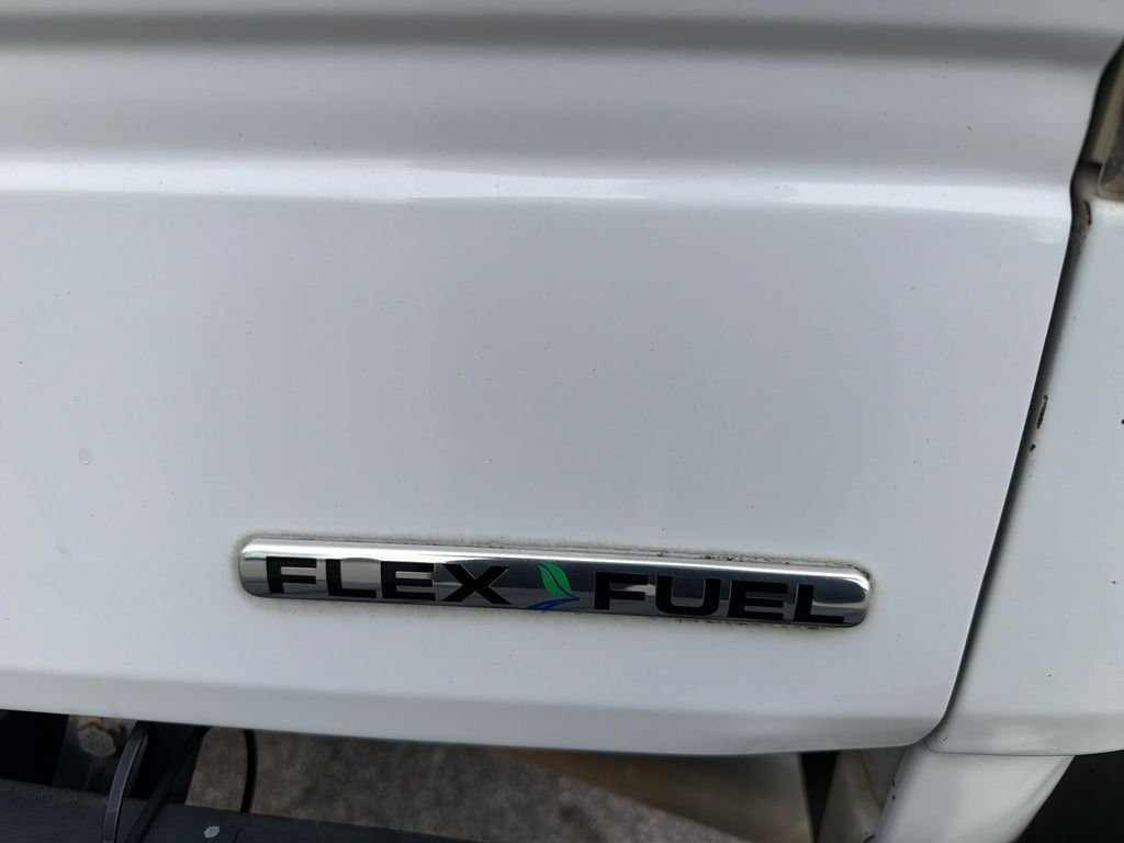Used 2013 White Ford XL image 38