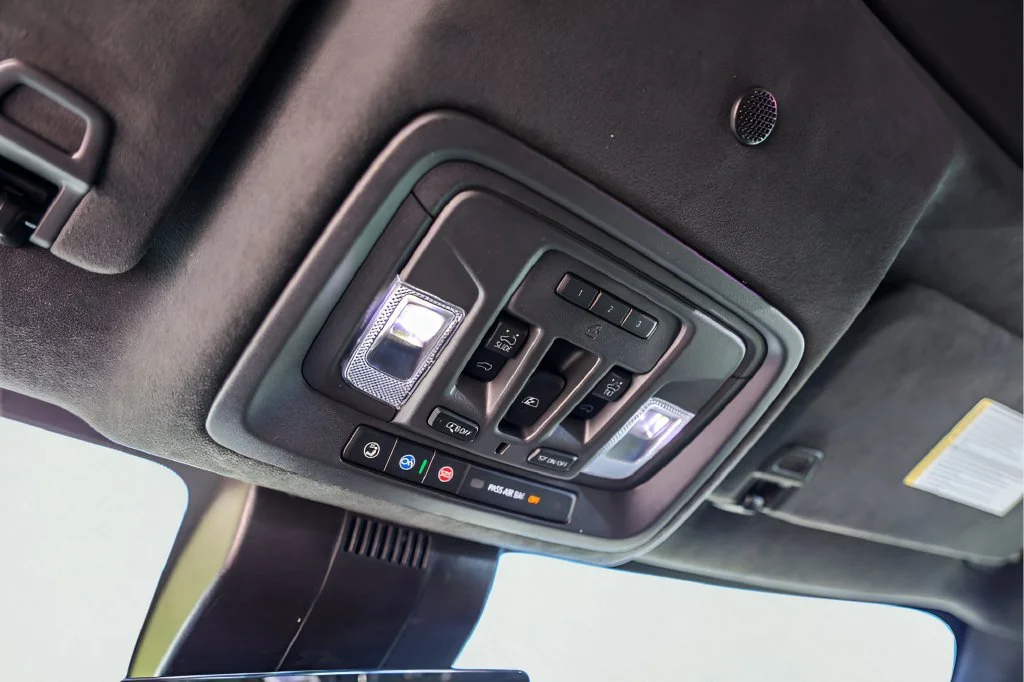 Used 2024 Summit White GMC Denali Ultimate image 22