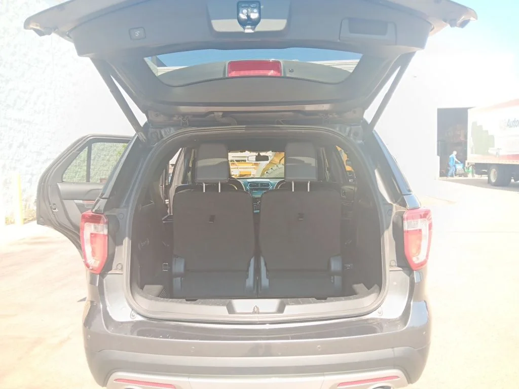 Used 2017 Magnetic Ford Limited image 28