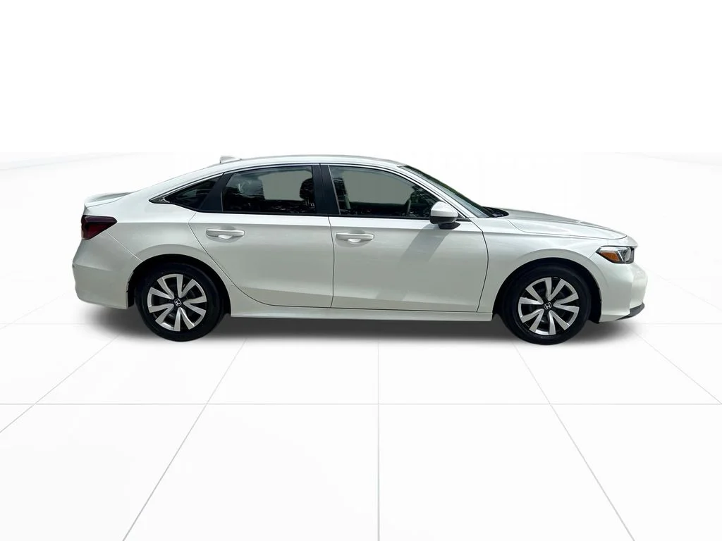 2026 Honda Civic LX - Photo 10