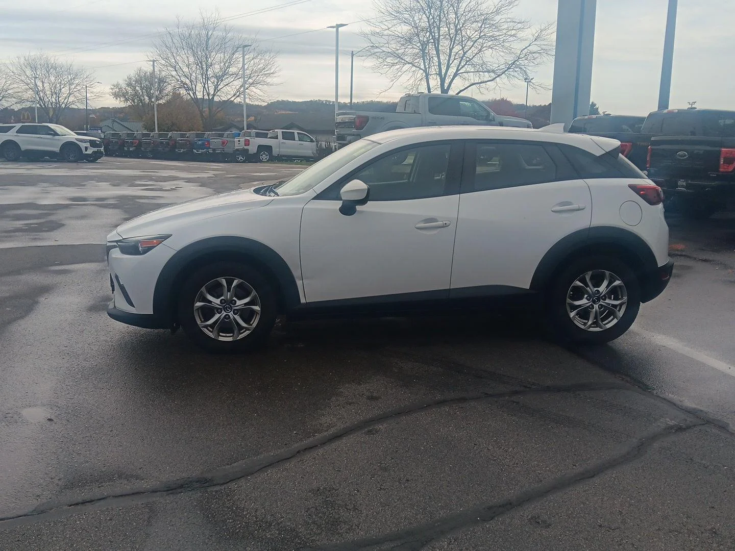 Used 2016 Crystal White Pearl Mica Mazda Sport image 9