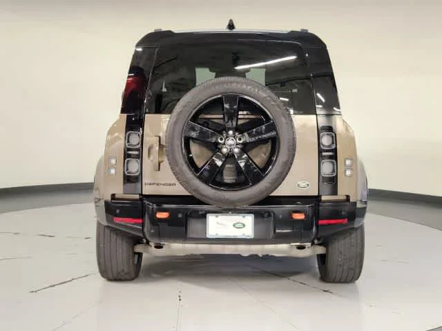 Used 2023 Gondwana Stone Metallic Land Rover X image 10