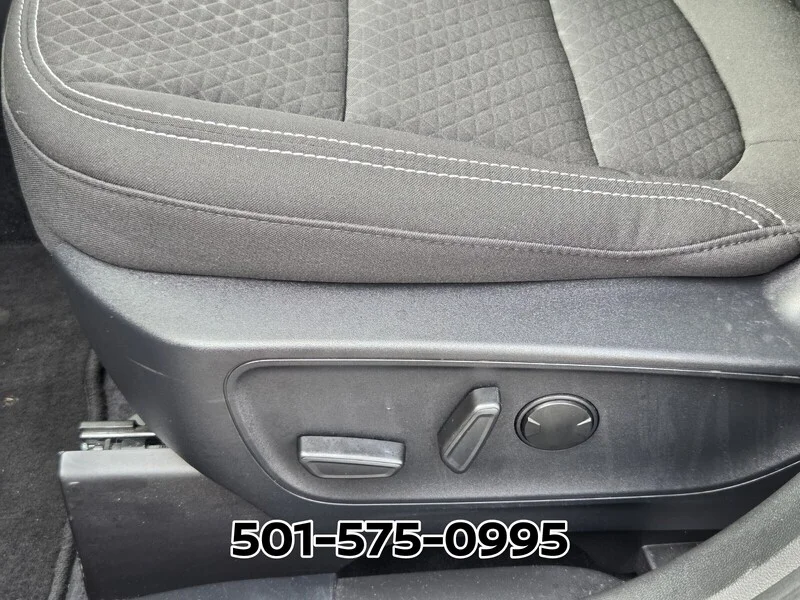 Used 2024 Silver Metallic FORD ACTIVE FWD image 9