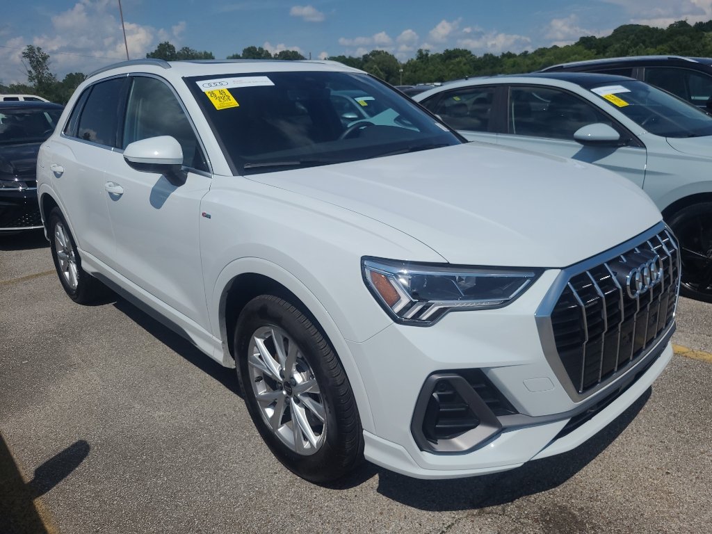Used 2025 White Audi S line Premium image 1