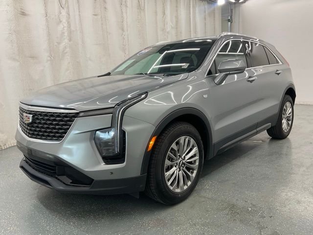 Used 2024 Silver Cadillac Premium Luxury image 4