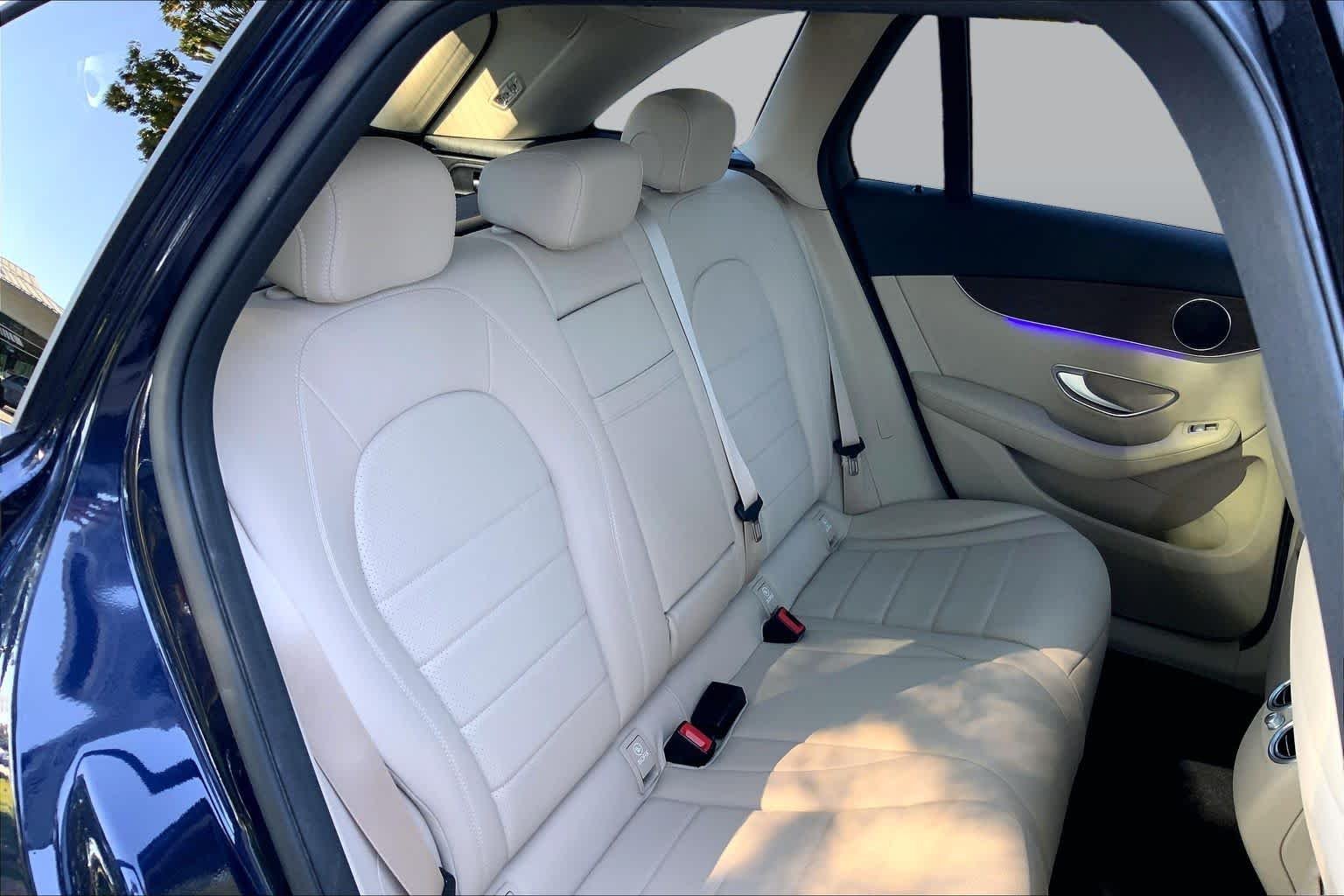Used 2022 Lunar Blue Metallic Mercedes-Benz GLC 300 image 20