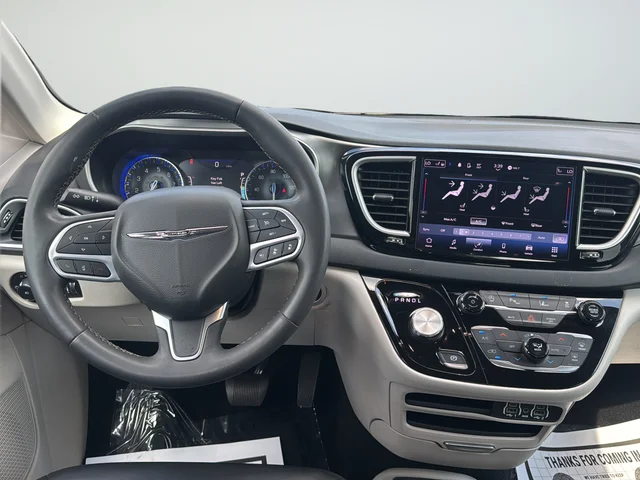 Used 2023 Gray Chrysler Touring L image 11
