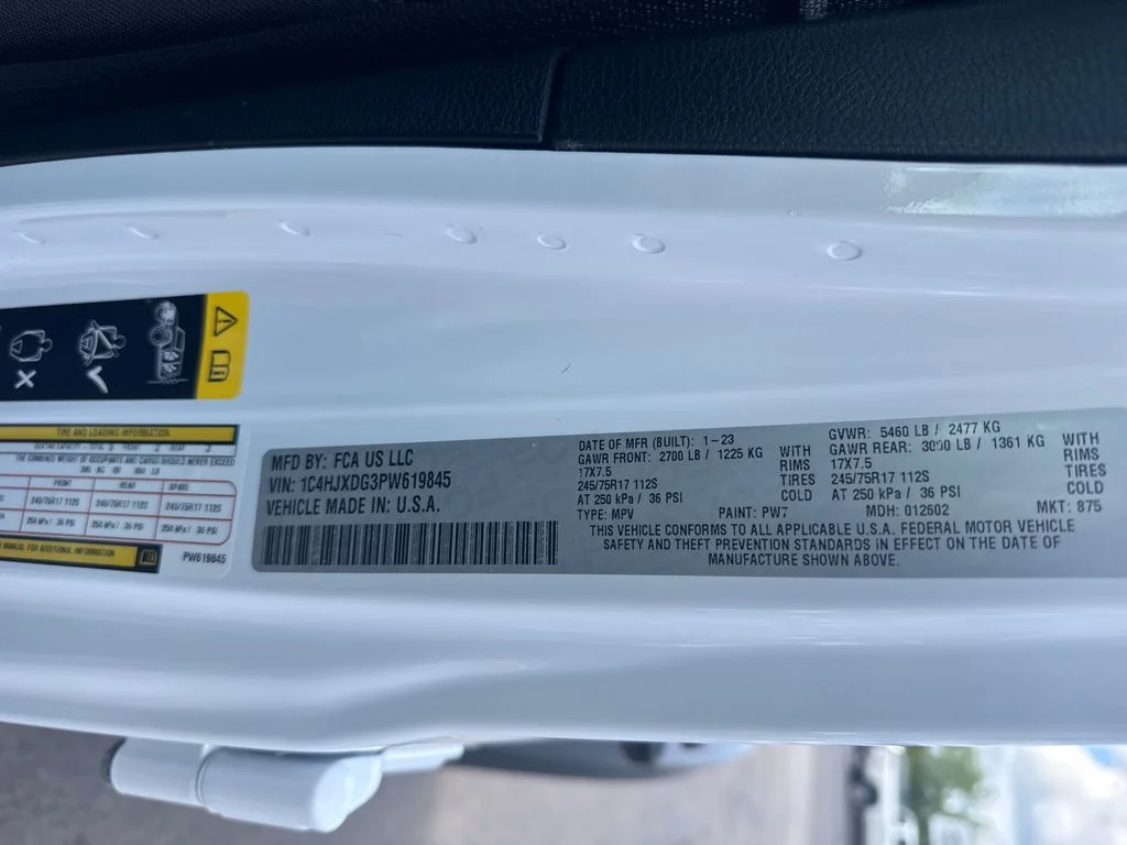 Used 2023 White Jeep Sport image 10