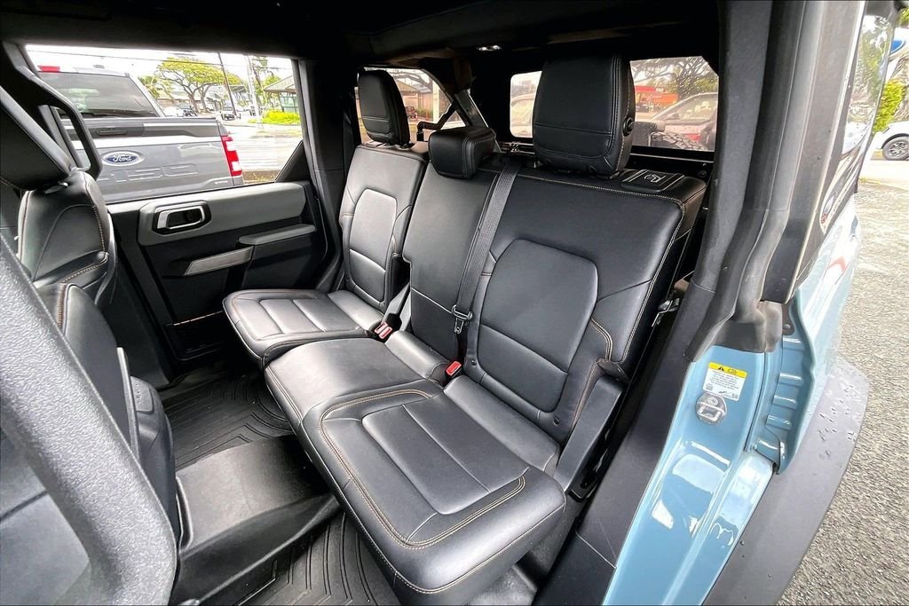Used 2022 Blue Ford Badlands image 28