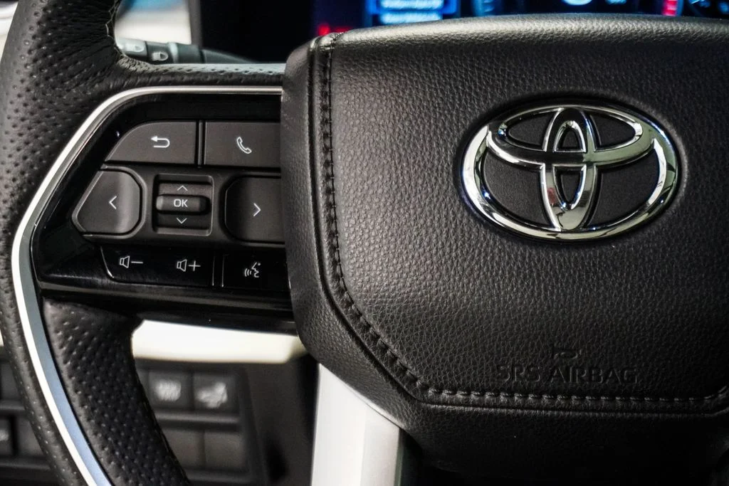 Used 2025 Beige Toyota Capstone image 19