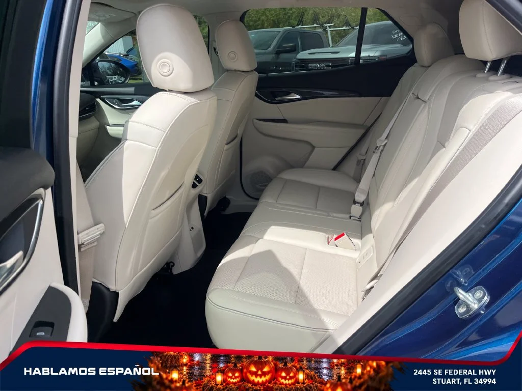 Used 2022 SAPPHIRE METALLIC Buick Essence image 11