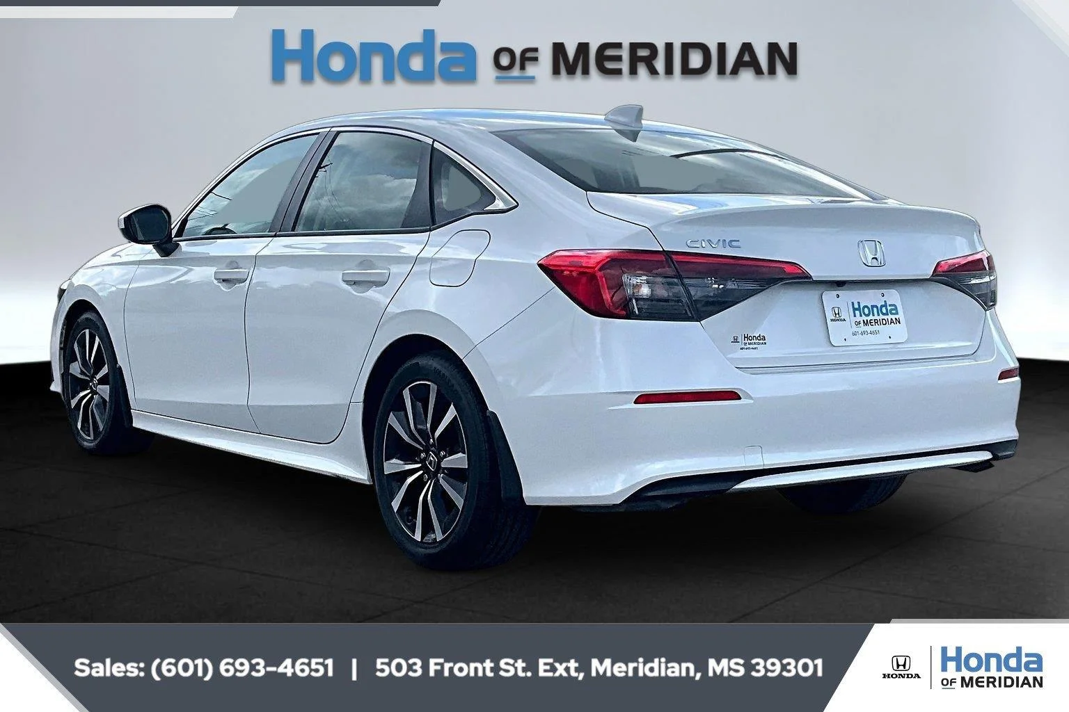 Used 2022 Platinum White Pearl Honda EX image 2