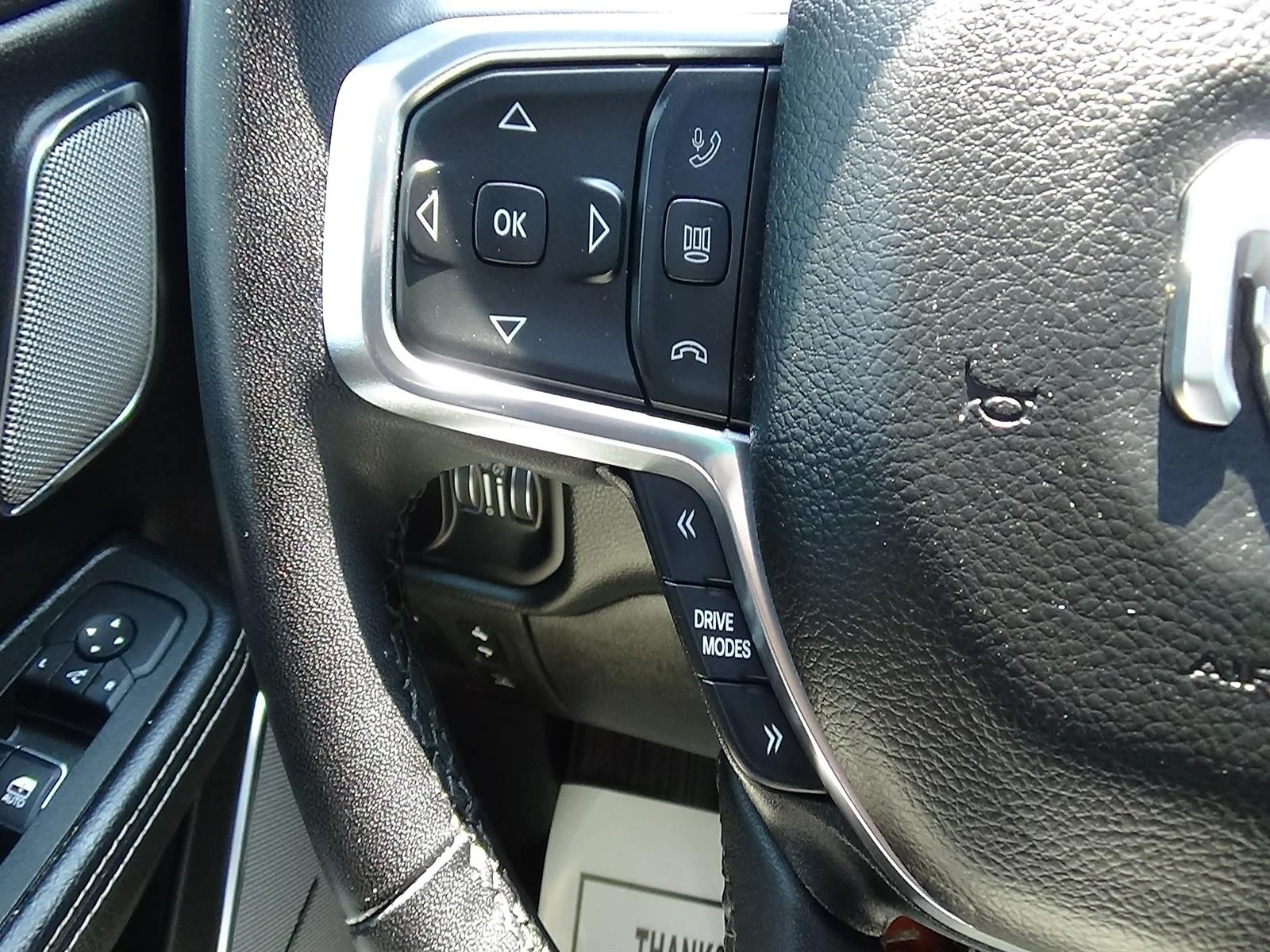 Used 2025 Granite Crystal Metallic Clear Coat (pau) RAM Laramie image 24