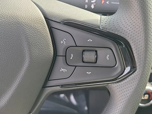 New 2027 Sterling Grey Metallic Chevrolet LT image 22