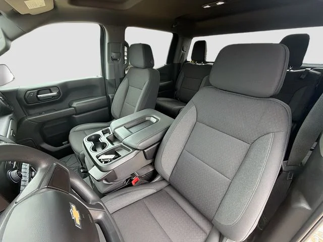 Used 2025 Summit White Chevrolet Custom image 19
