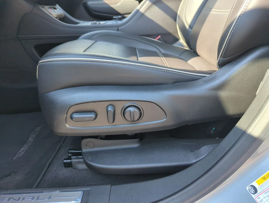 Used 2023 Silver GMC Denali image 12