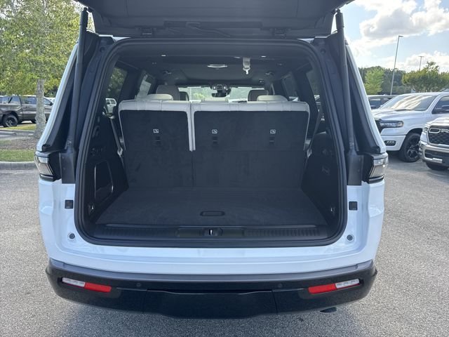 New 2026 White Jeep Limited Reserve image 20