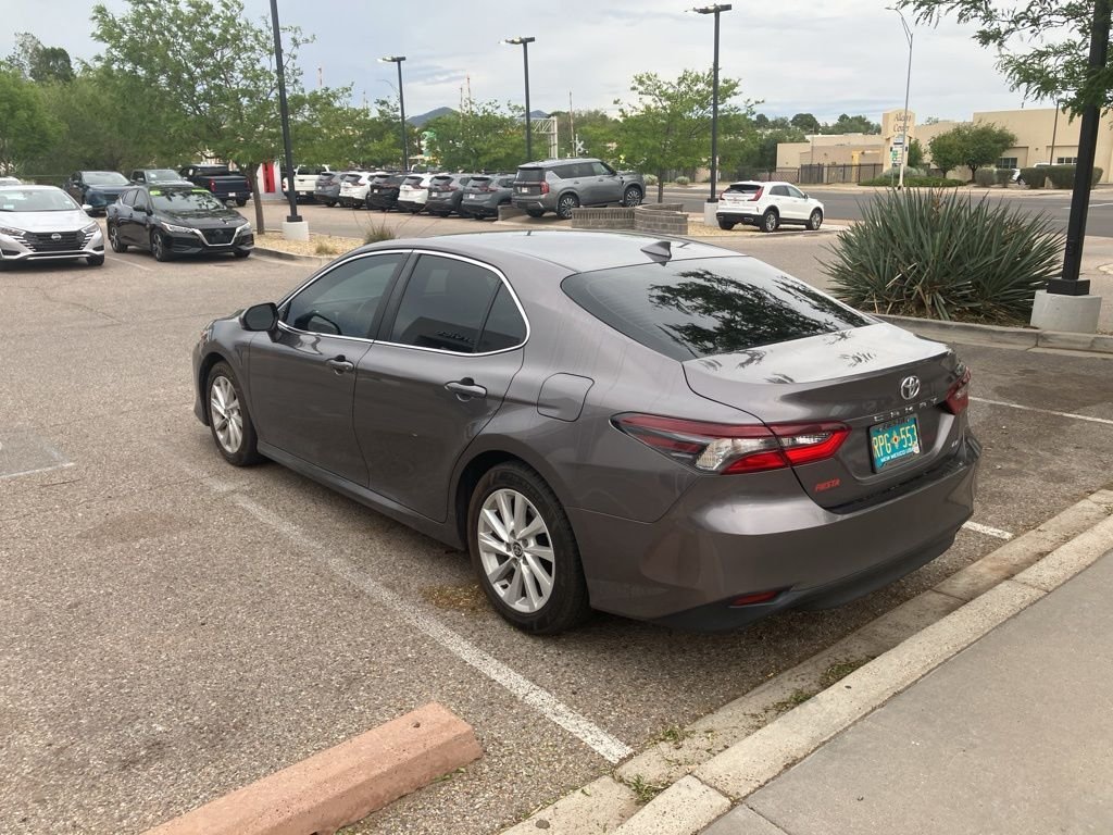 Used 2022 Gray Toyota LE image 8