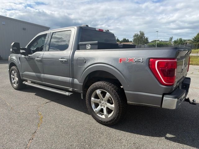 Used 2021 Gray Metallic Ford XLT image 4