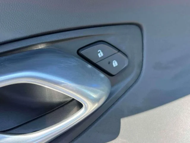 Used 2023 Blue Chevrolet LT1 image 19
