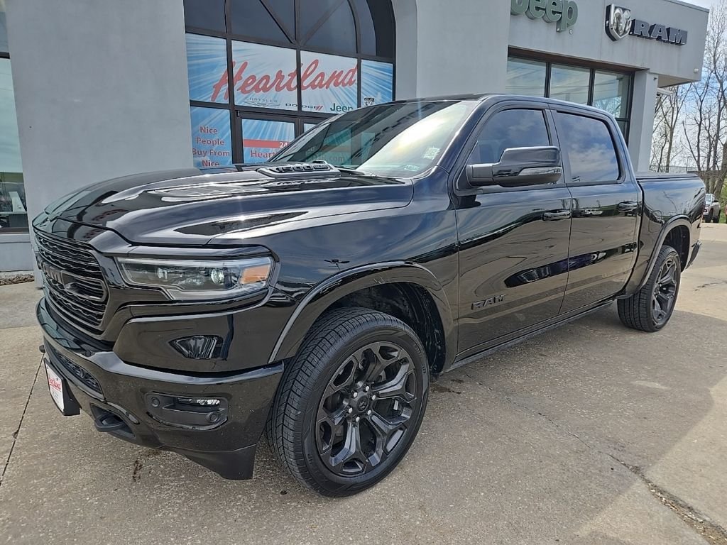 Used 2024 RAM Ram 1500 Pickup Limited with VIN 1C6SRFHT4RN188299 for sale in Kansas City