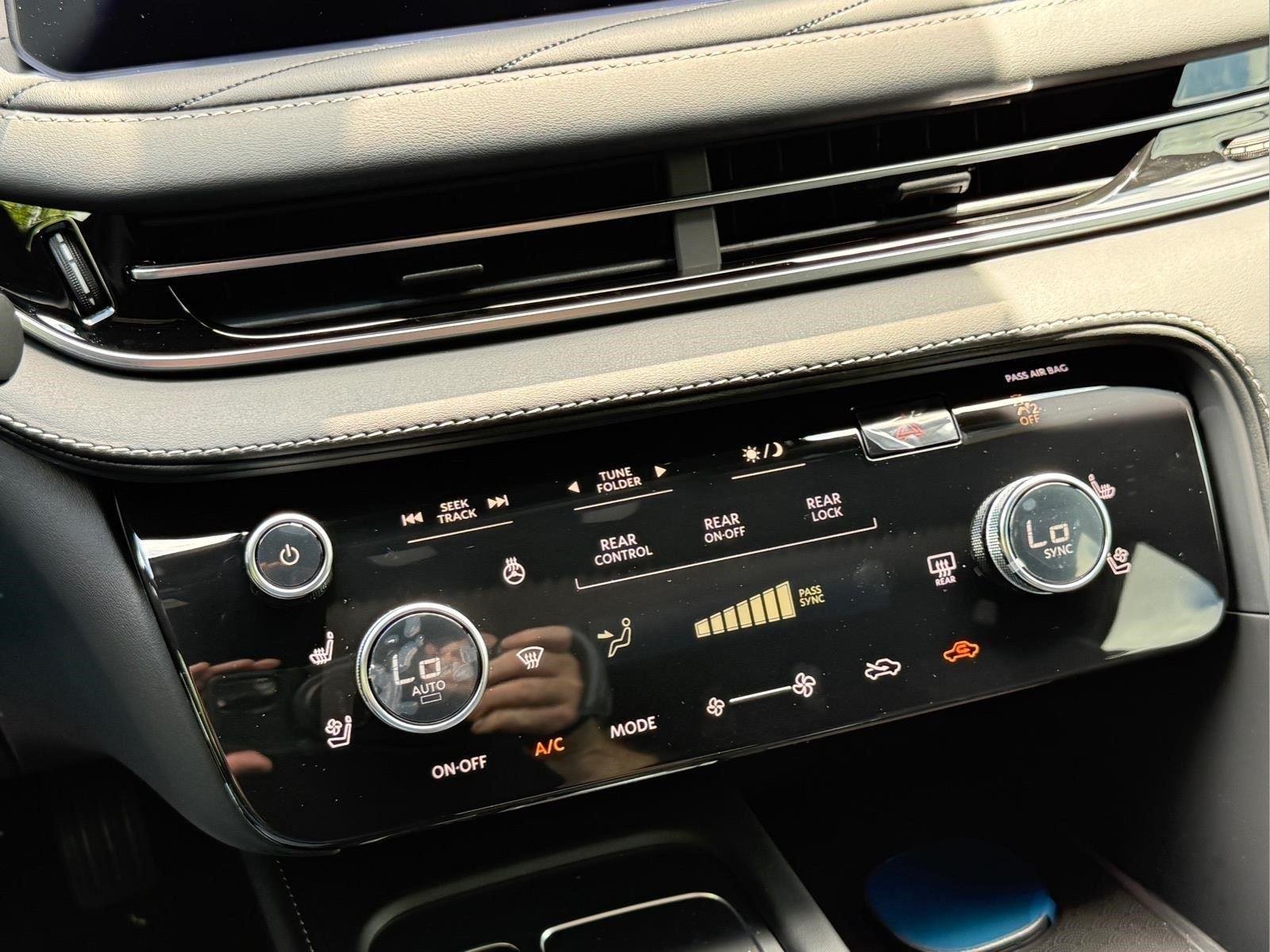 New 2027 MINERAL BLACK INFINITI Autograph AWD image 20