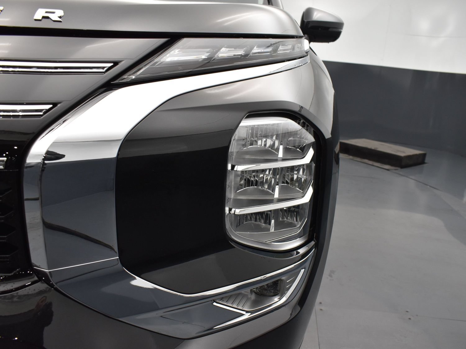 New 2026 Black Diamond Mitsubishi SE 1.5T 2WD image 5