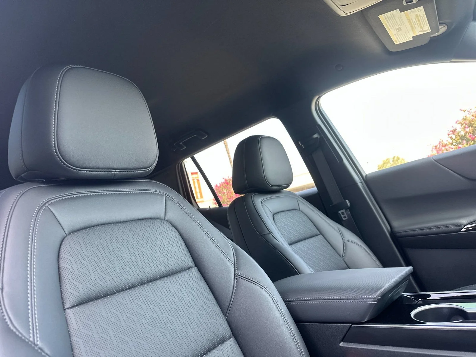 2026 Chevrolet Equinox LT - Photo 17