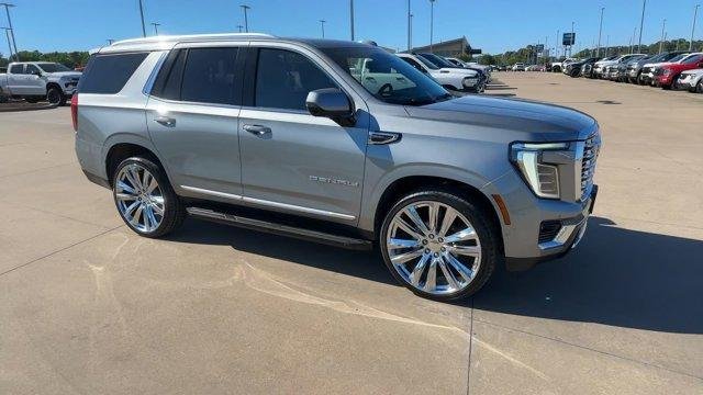 Used 2025 Sterling Metallic GMC Denali image 9