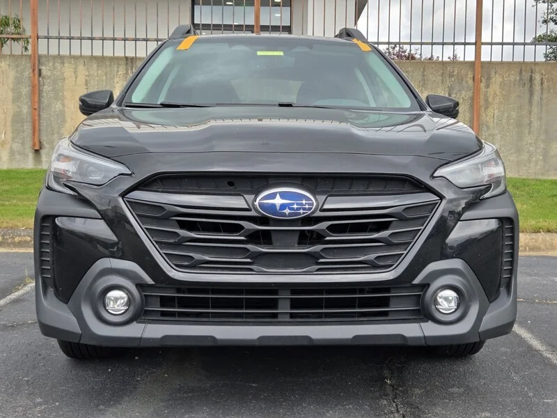 Used 2023 Crystal Black Silica SUBARU ONYX EDITION image 8
