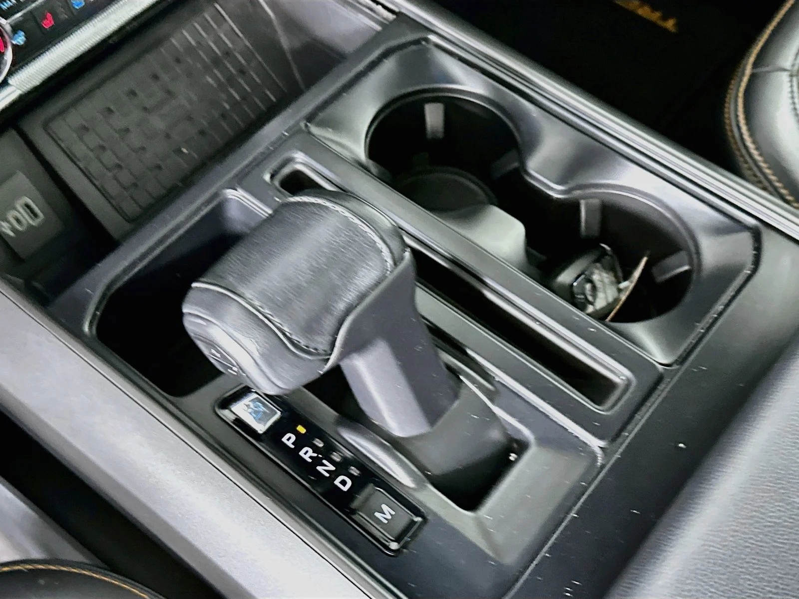 Used 2025 White Ford Tremor image 18
