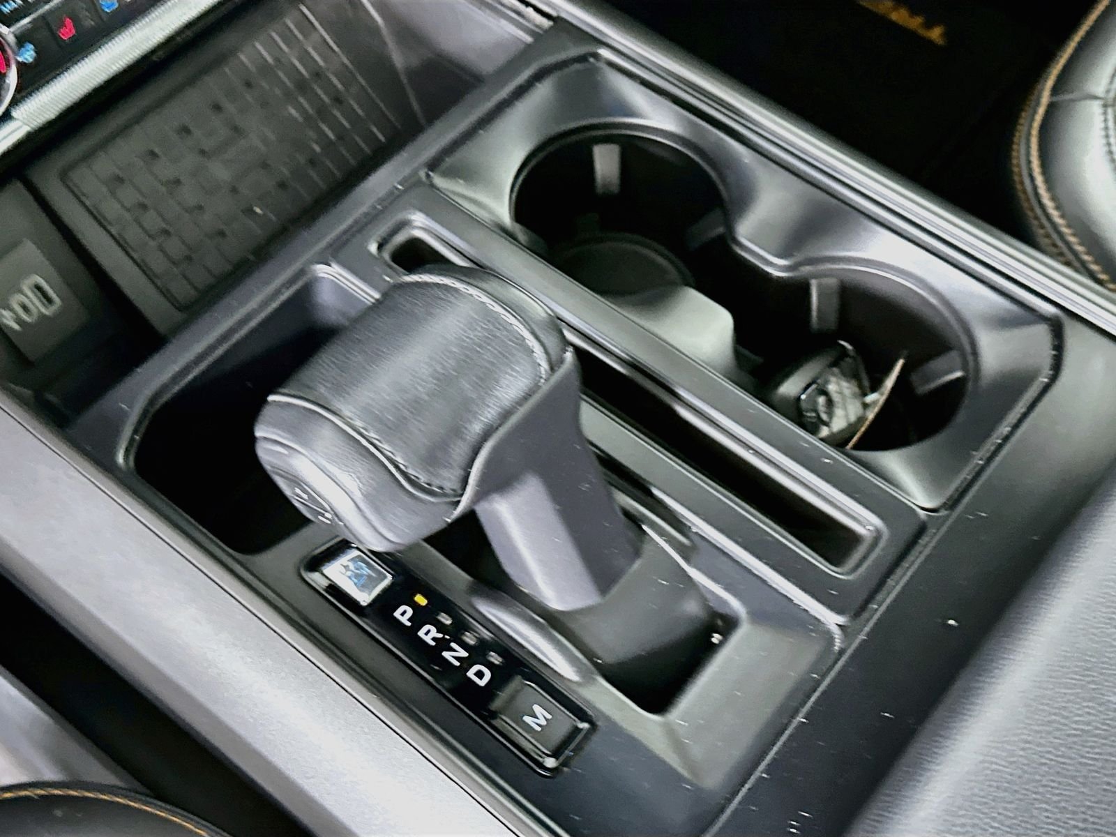 Used 2025 White Ford Tremor image 18