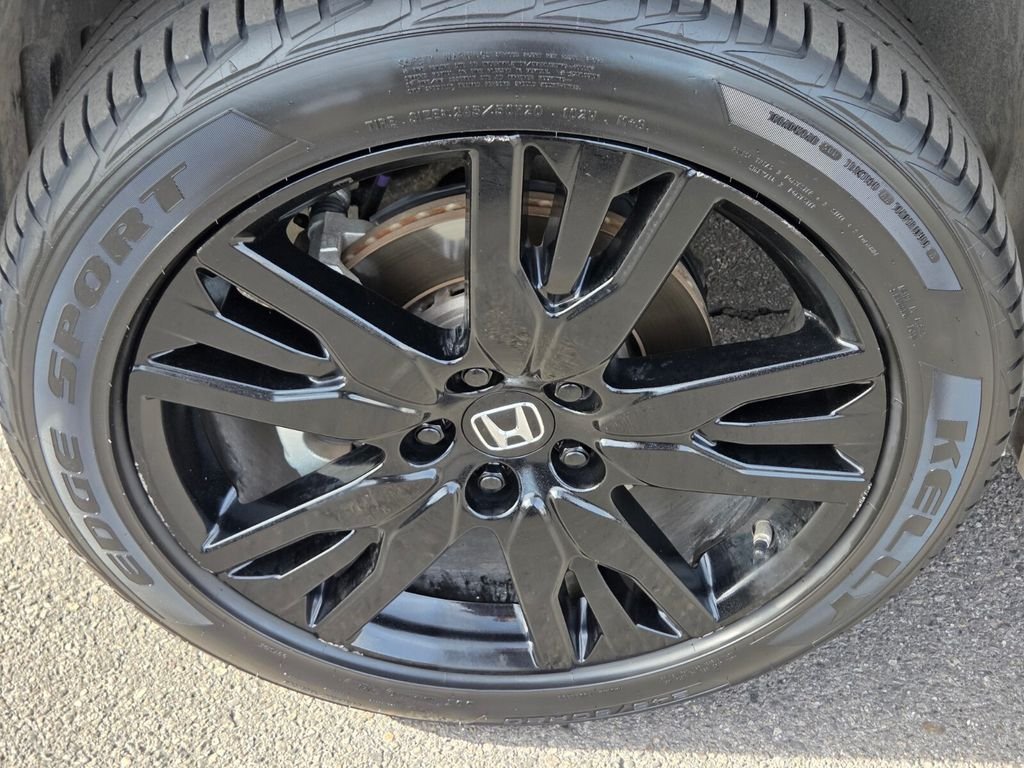 Used 2022 Silver Honda Special Edition image 12