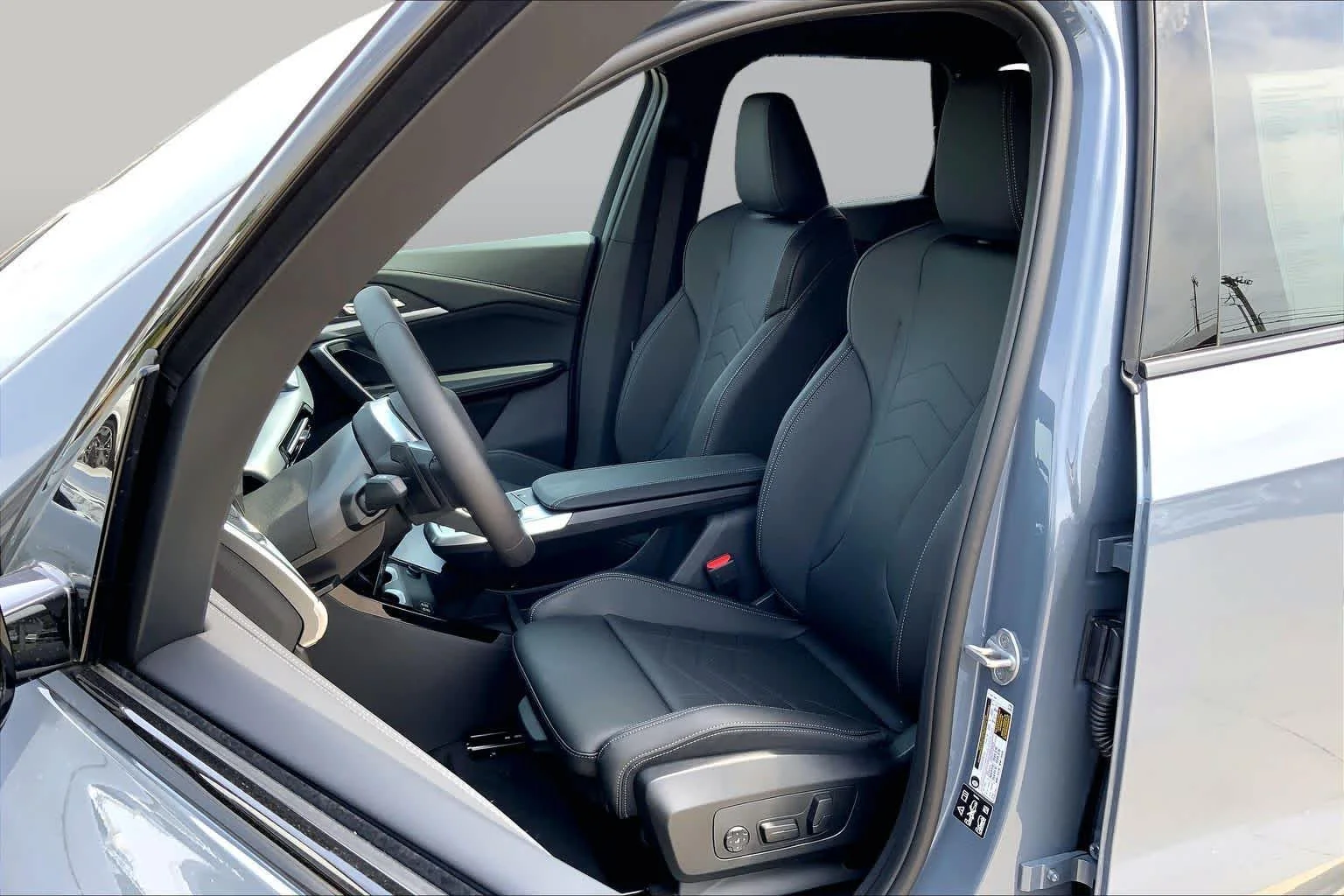 New 2026 Storm Bay Metallic BMW xDrive28i image 9