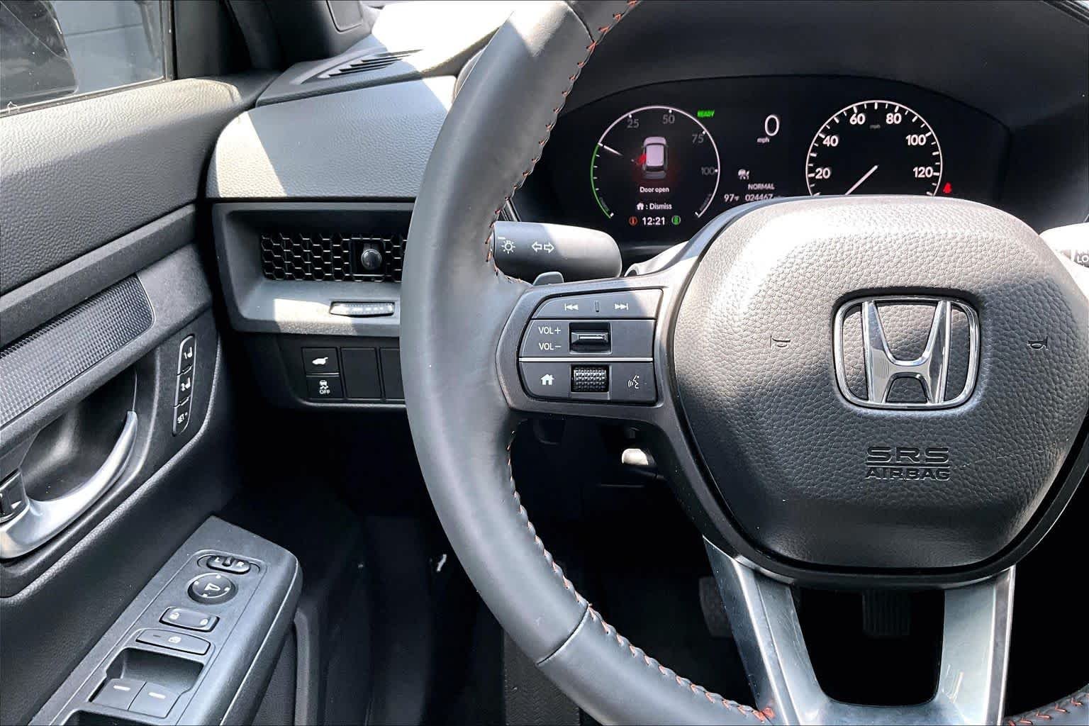 Used 2024 Lunar Silver Metallic Honda Sport-L image 23