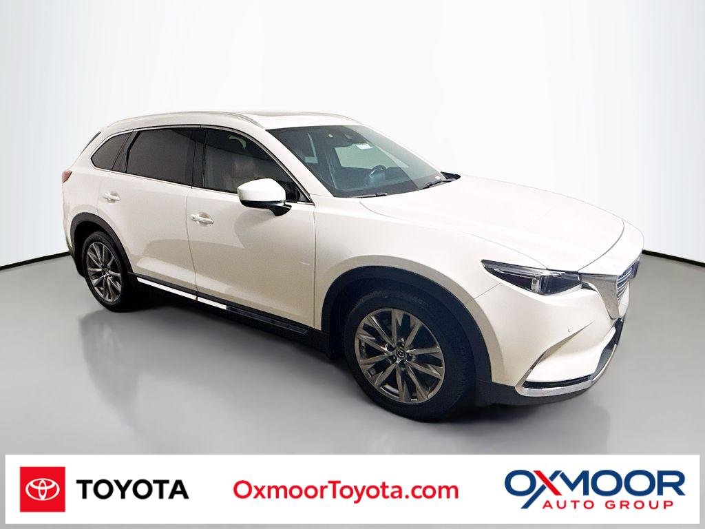 Used 2018 Snowflake White Pearl Mica Mazda Signature image 1