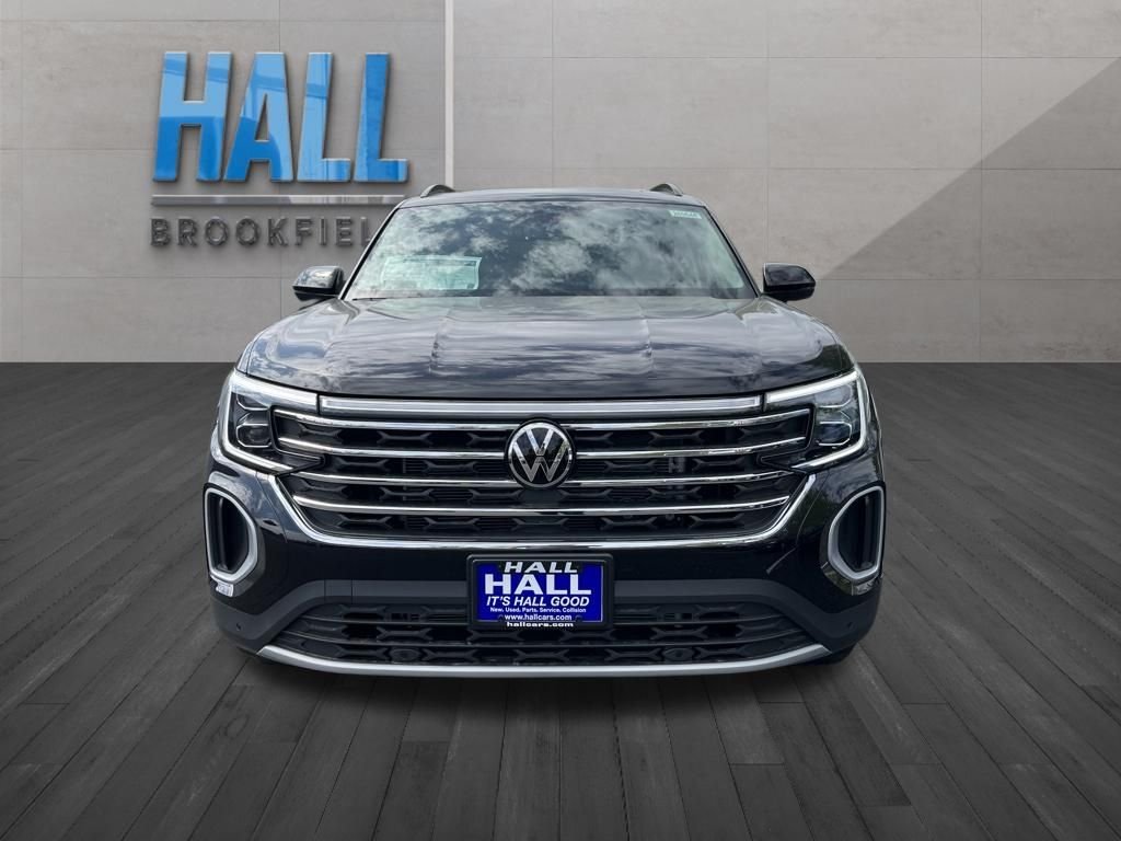 New 2026 Black Volkswagen 2.0T SE w/Technology image 8