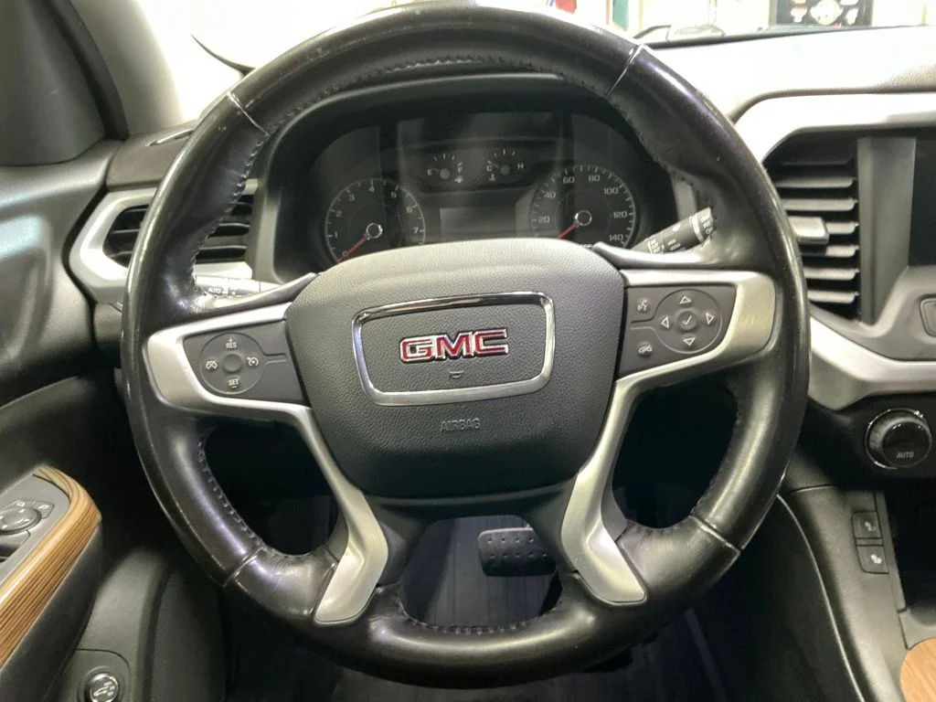 Used 2018 Blue GMC SLE-2 image 19