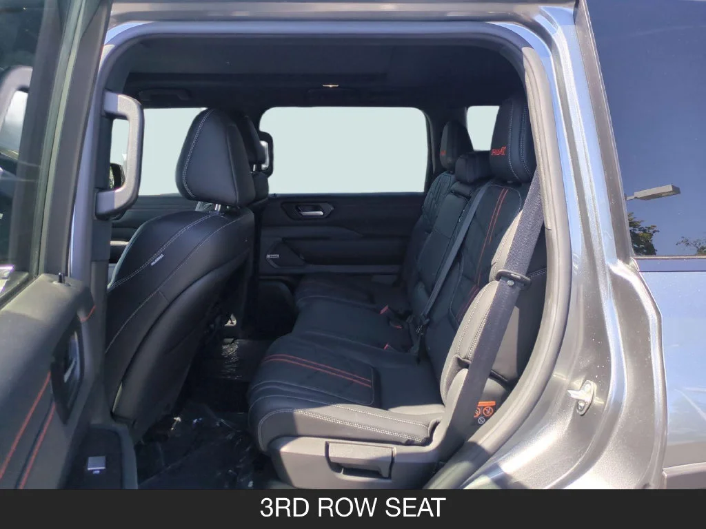 2026 Nissan Armada PRO-4X - Photo 16
