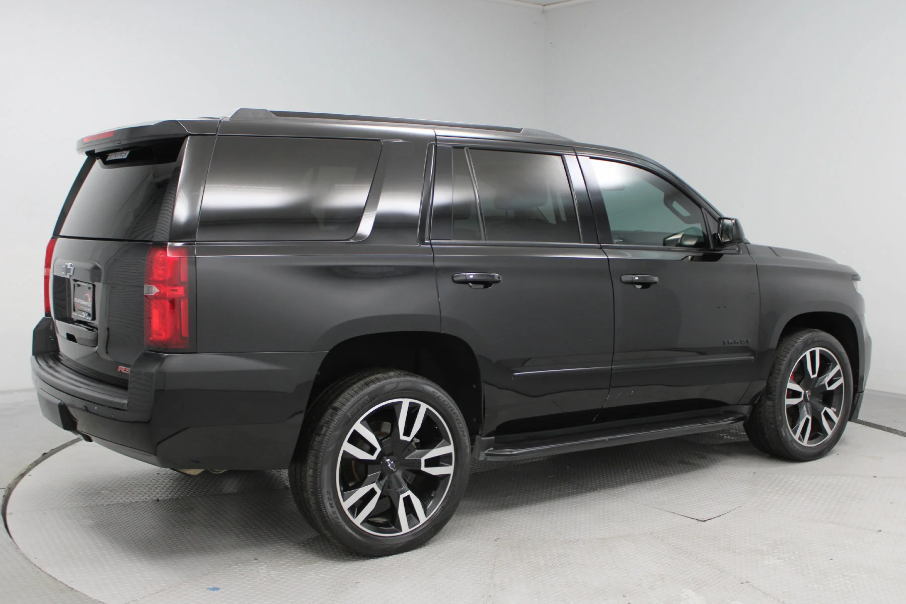 Used 2020 Black Chevrolet 2WD 4dr Premier image 27