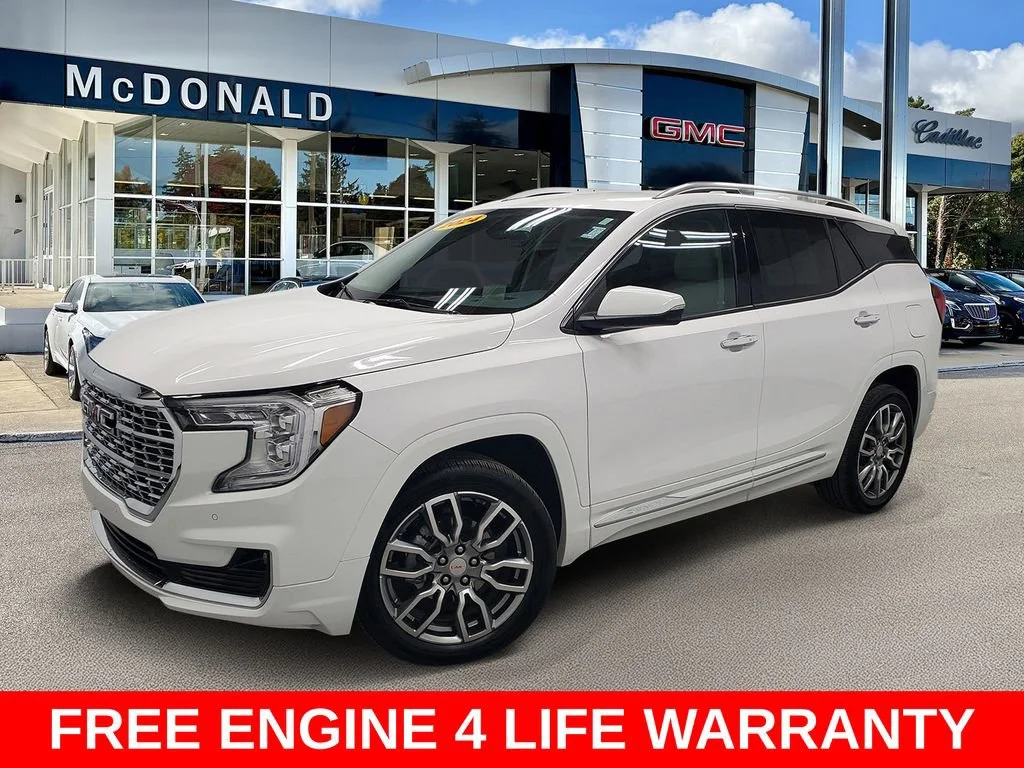 2024 GMC Terrain Denali AWD's photo