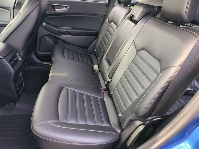 Used 2024 Blue Ford SEL image 27