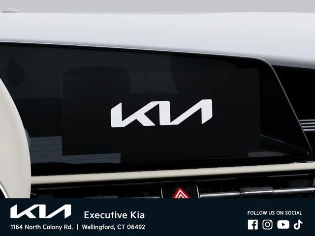 New 2026 White Kia Wave image 20
