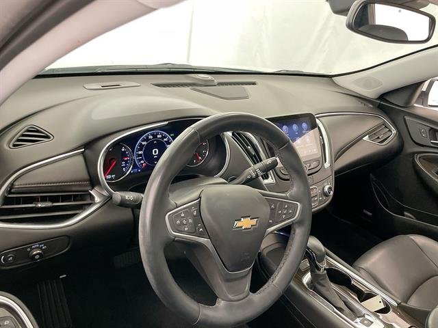 2023 Chevrolet Malibu LT, photo 10 of 12